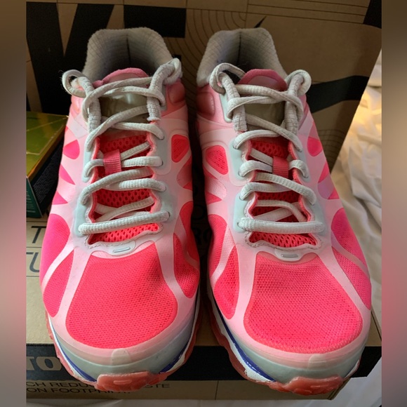 Nike Air Max - Picture 3 of 4